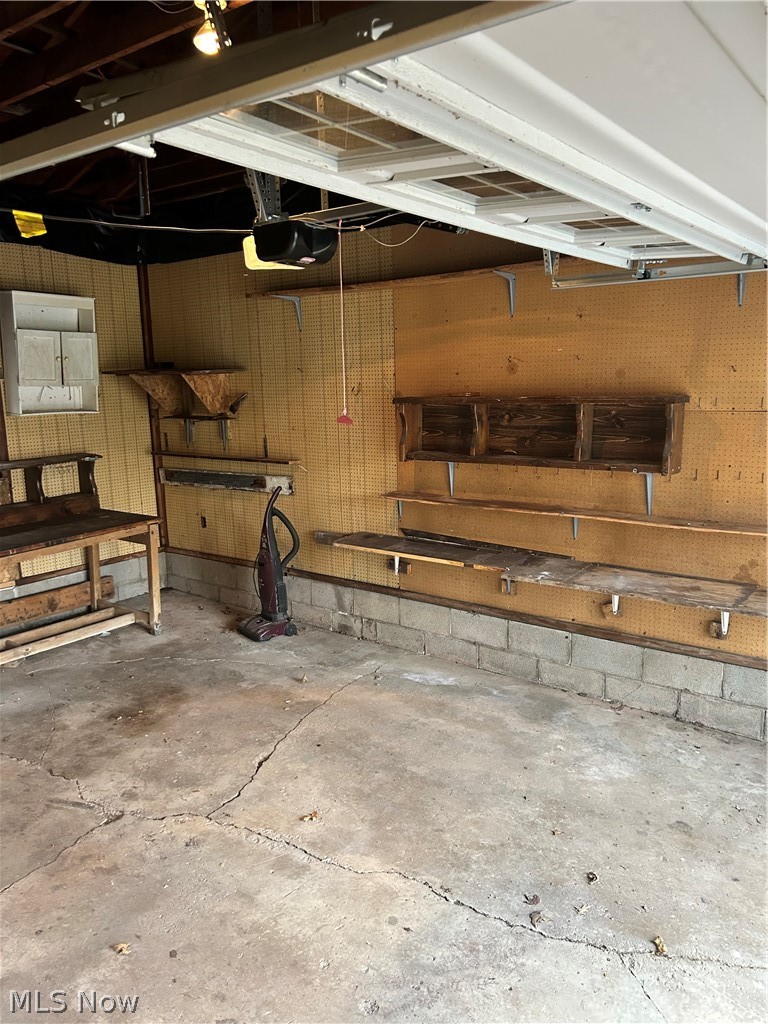 2394 Janice Drive Southington OH 44470