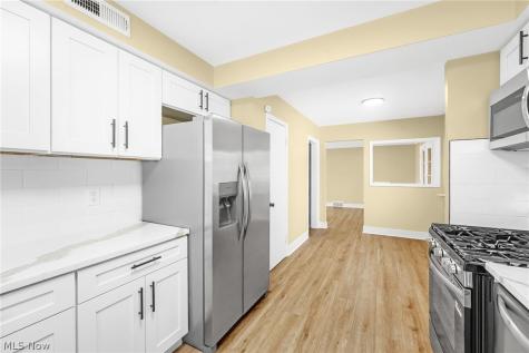 6370 Manchester Road Parma OH 44129