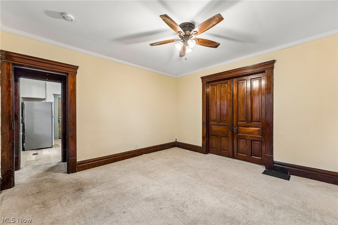 160 N Valley Street Akron OH 44303