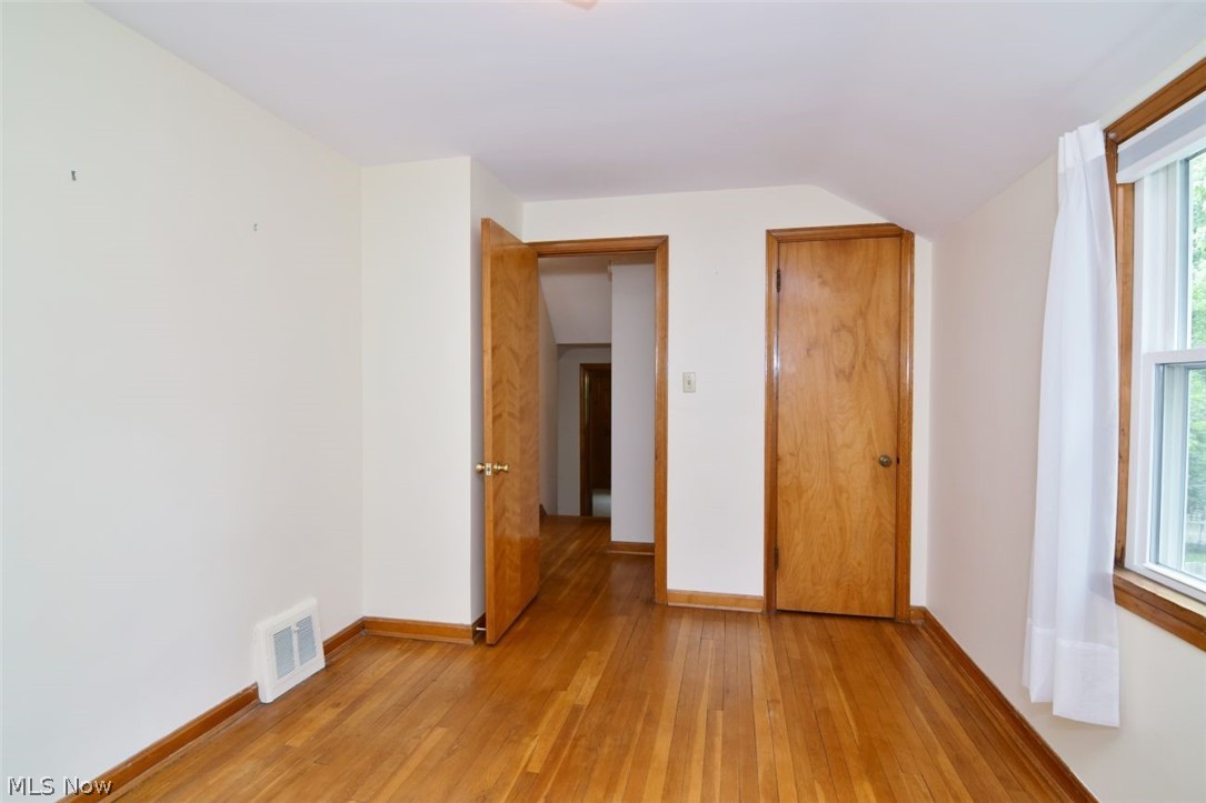 4947 Westbourne Road Lyndhurst OH 44124