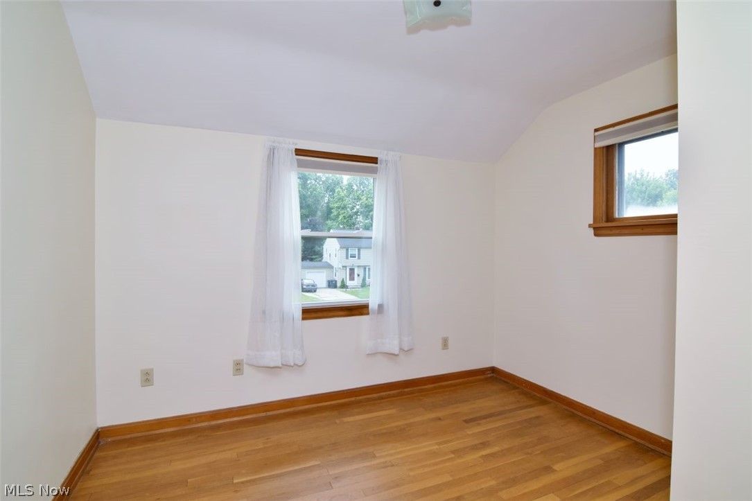4947 Westbourne Road Lyndhurst OH 44124
