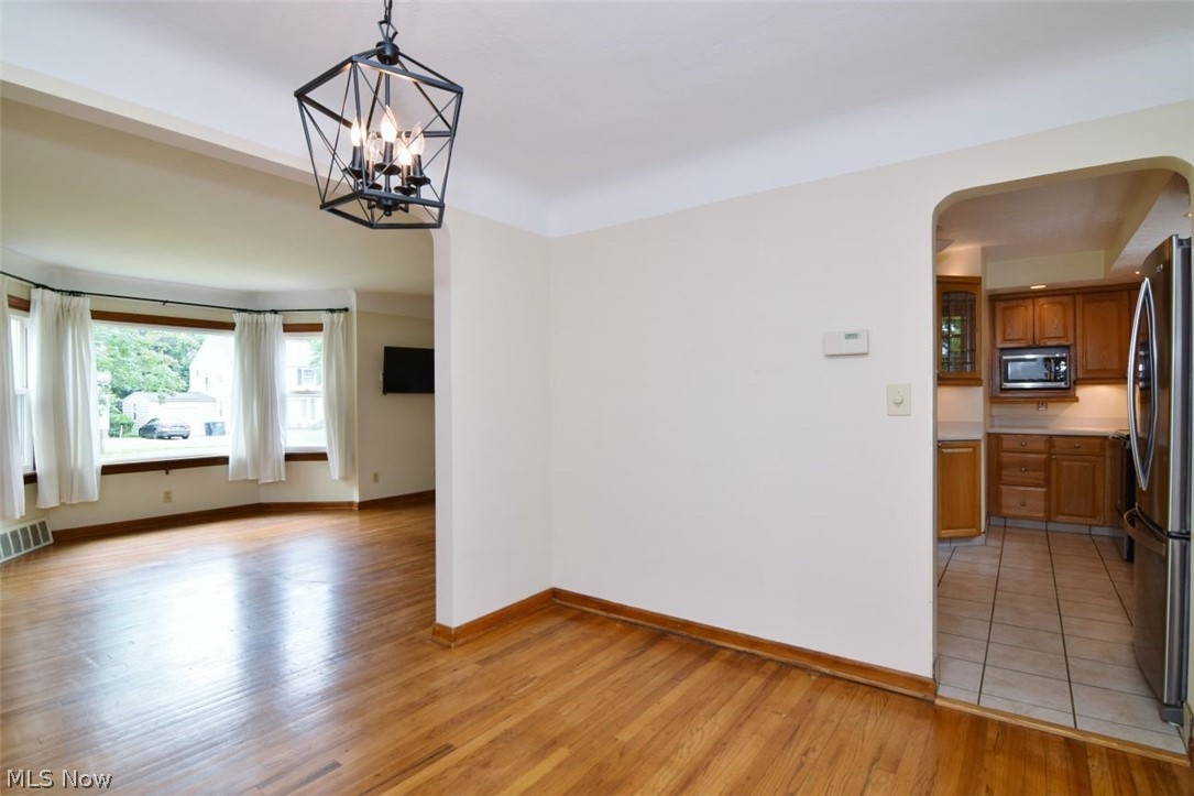 4947 Westbourne Road Lyndhurst OH 44124