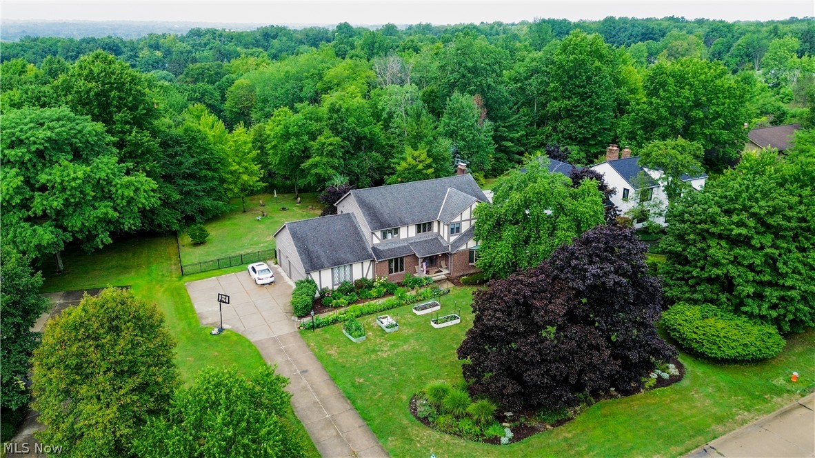 2458 Cedarwood Road Pepper Pike OH 44124