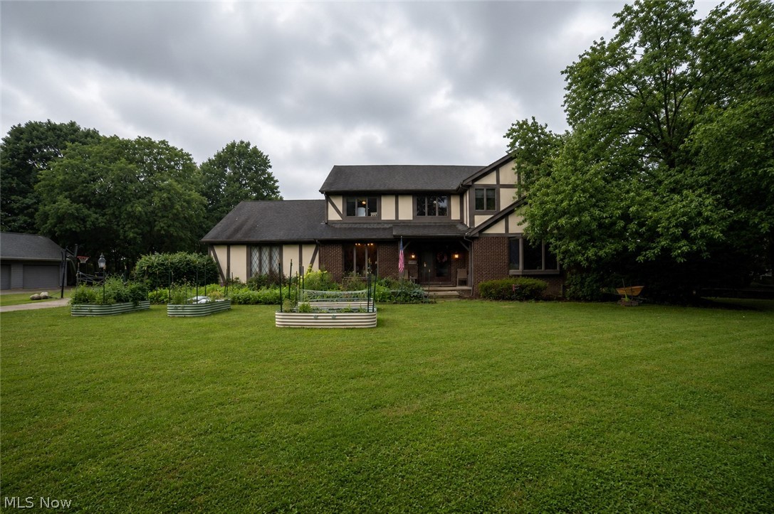 2458 Cedarwood Road Pepper Pike OH 44124