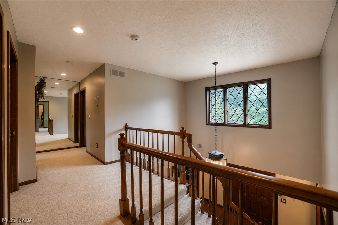 2458 Cedarwood Road Pepper Pike OH 44124