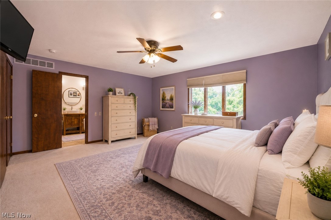 2458 Cedarwood Road Pepper Pike OH 44124