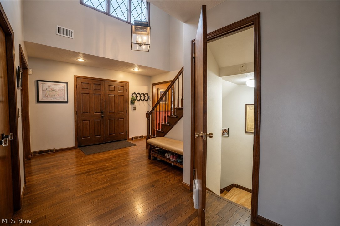 2458 Cedarwood Road Pepper Pike OH 44124