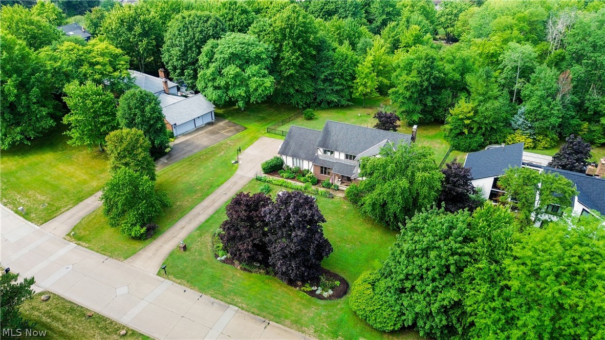 2458 Cedarwood Road Pepper Pike OH 44124