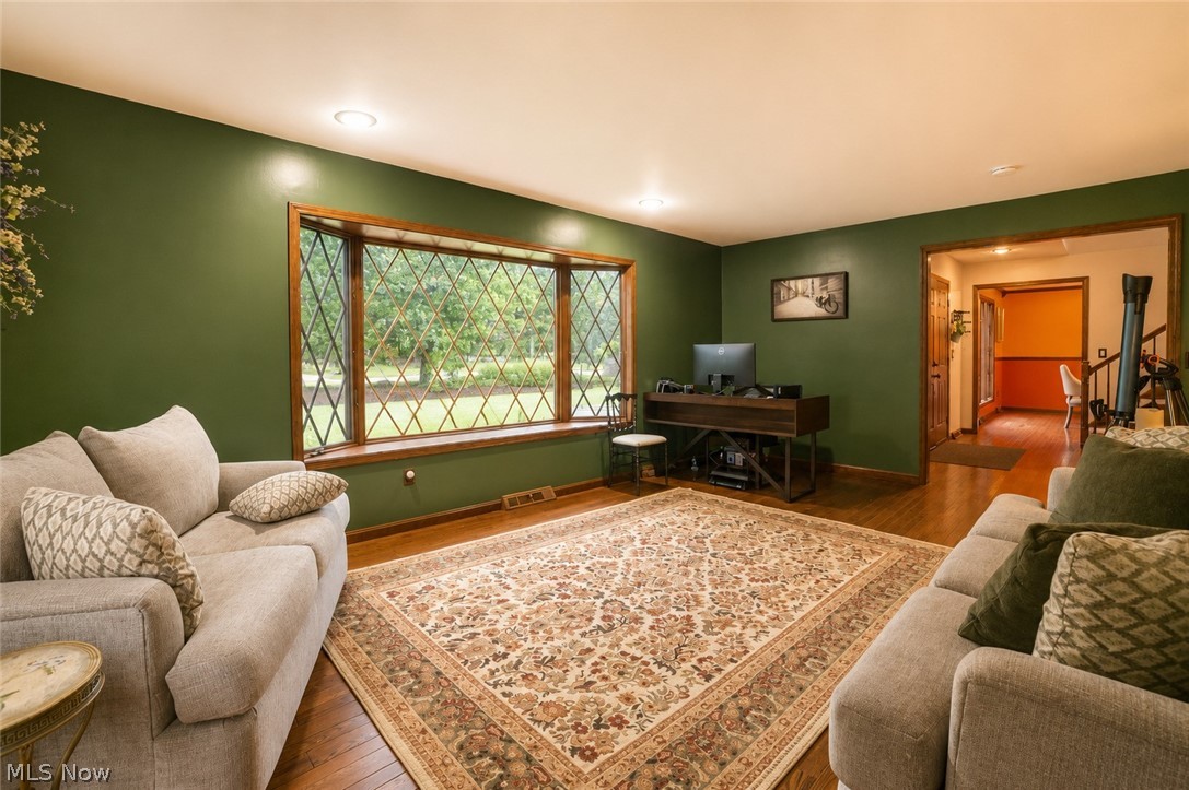 2458 Cedarwood Road Pepper Pike OH 44124