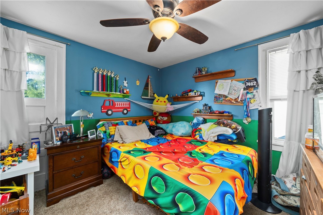16903 Woodbury Avenue Cleveland OH 44135