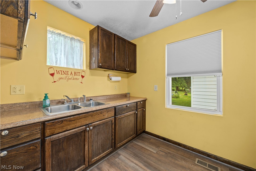 7723 W River Road S Elyria OH 44035