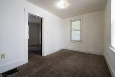 2157 18th Street SW Akron OH 44314