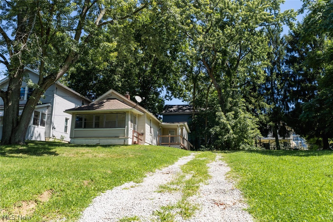 2157 18th Street SW Akron OH 44314
