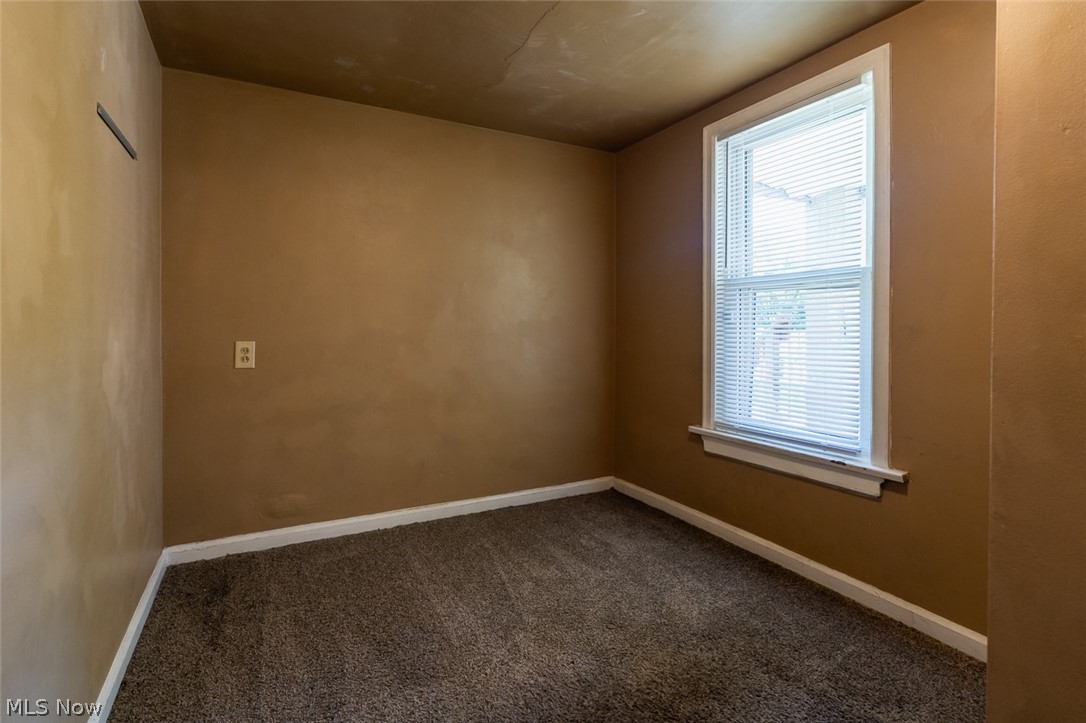 2157 18th Street SW Akron OH 44314