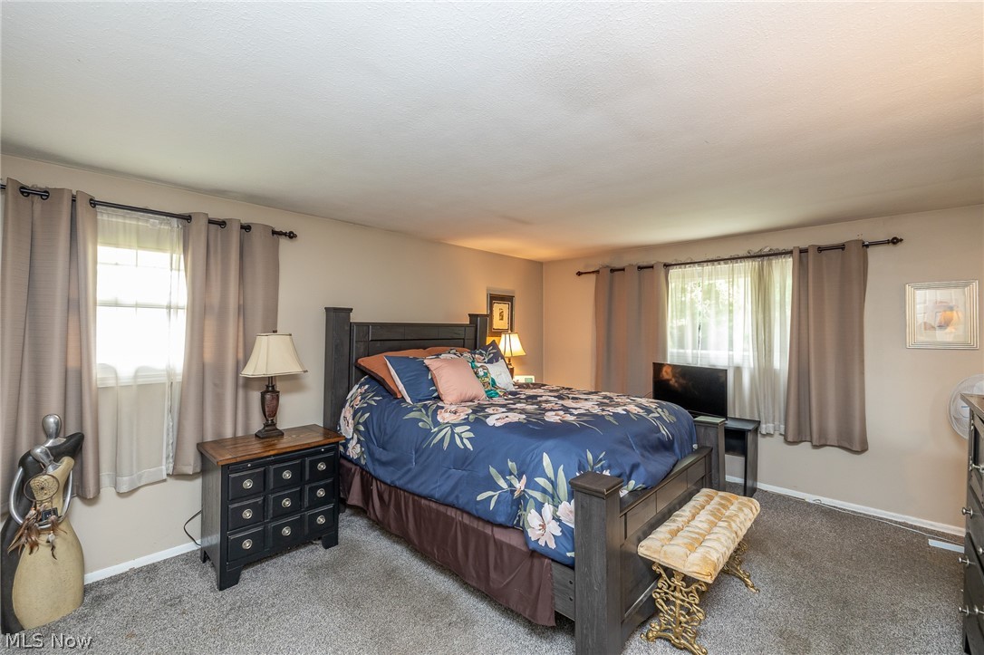 6389 W 54th Street Parma OH 44129