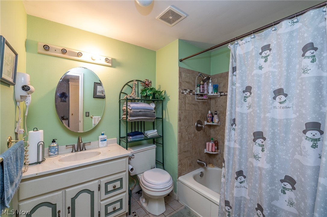 6389 W 54th Street Parma OH 44129