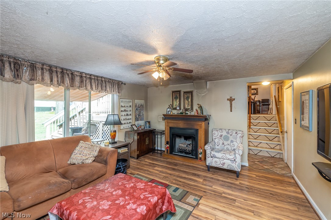 6389 W 54th Street Parma OH 44129