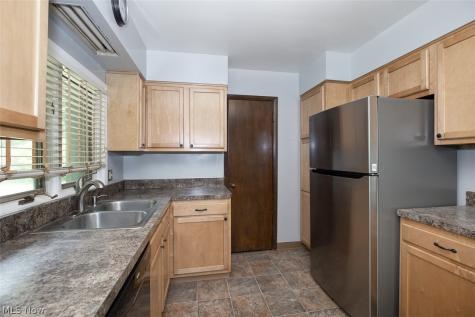 380 Alden Avenue Akron OH 44313