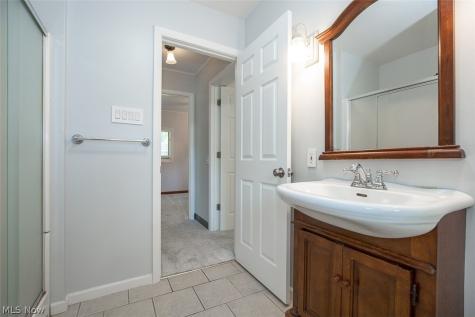380 Alden Avenue Akron OH 44313