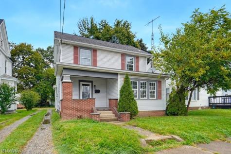 1401 Ridgeway Place NW Canton OH 44709
