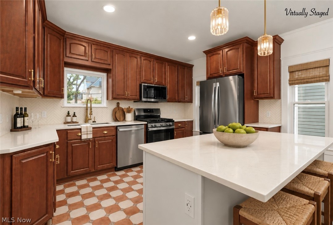 1659 Chesterland Avenue Lakewood OH 44107