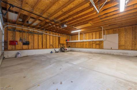 1659 Chesterland Avenue Lakewood OH 44107