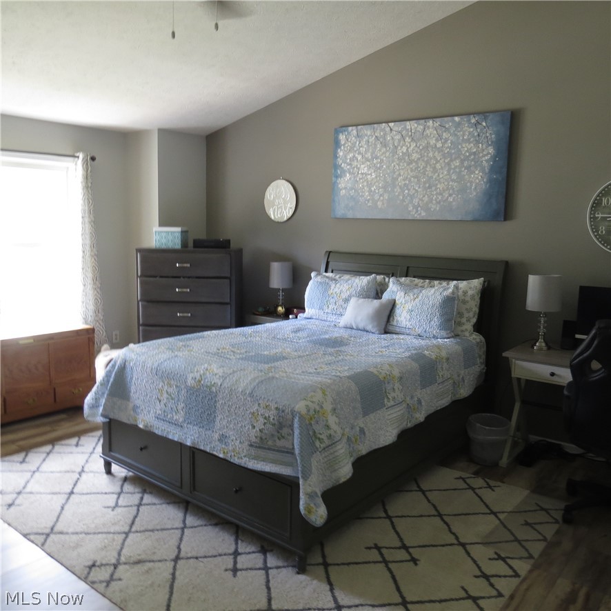 1934 Cherrywood Lane Akron OH 44312