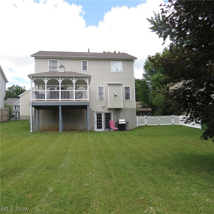 1934 Cherrywood Lane Akron OH 44312