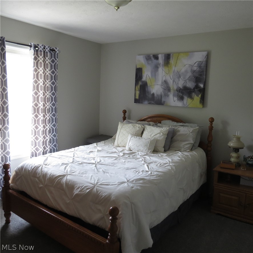1934 Cherrywood Lane Akron OH 44312