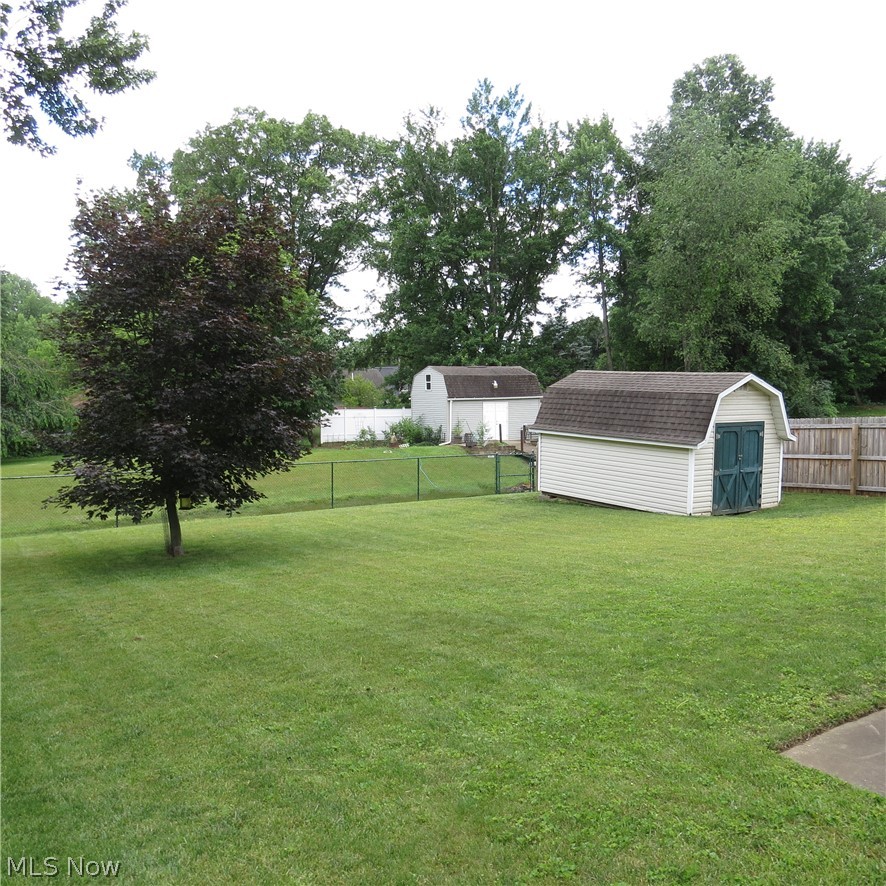 1934 Cherrywood Lane Akron OH 44312