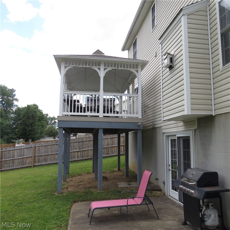 1934 Cherrywood Lane Akron OH 44312