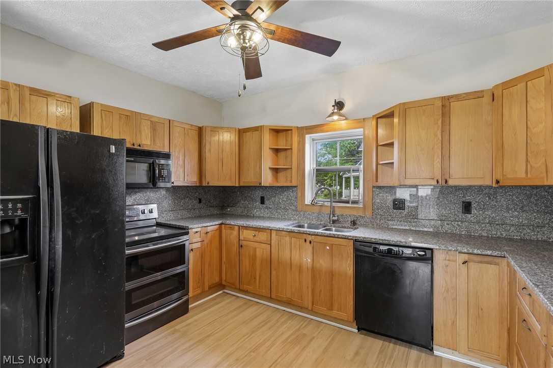 26 E Ashtabula Street Jefferson OH 44047