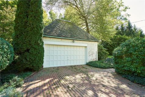 2120 Ridgewood Road Akron OH 44313