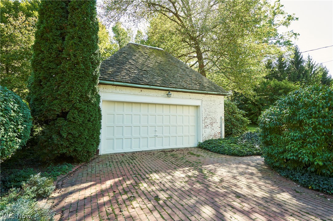2120 Ridgewood Road Akron OH 44313