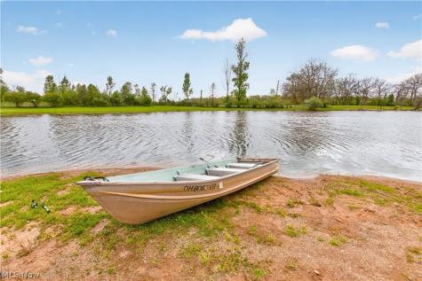 11209 Holshoe Road Homerville OH 44235