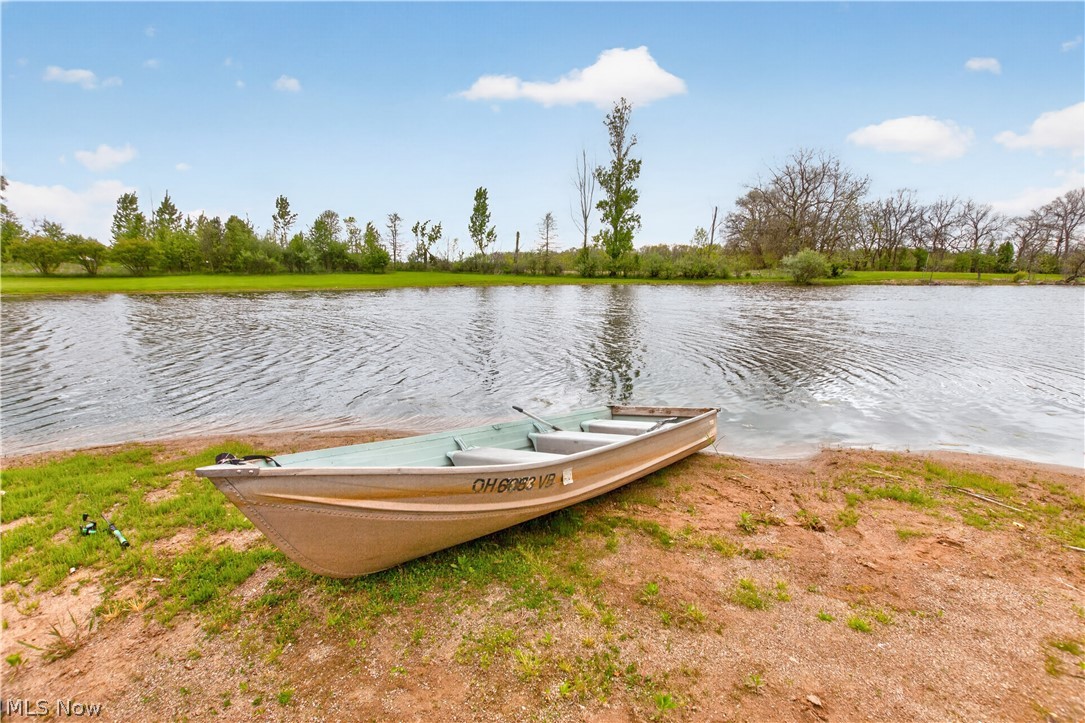 11209 Holshoe Road Homerville OH 44235