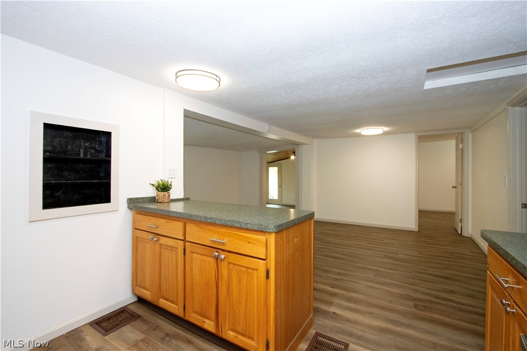 14069 Township Road 1058 Lakeville OH 44638