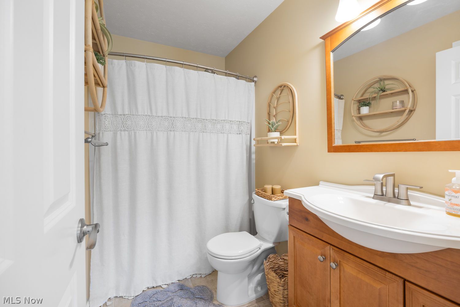 4565 Colinas Drive Medina OH 44256