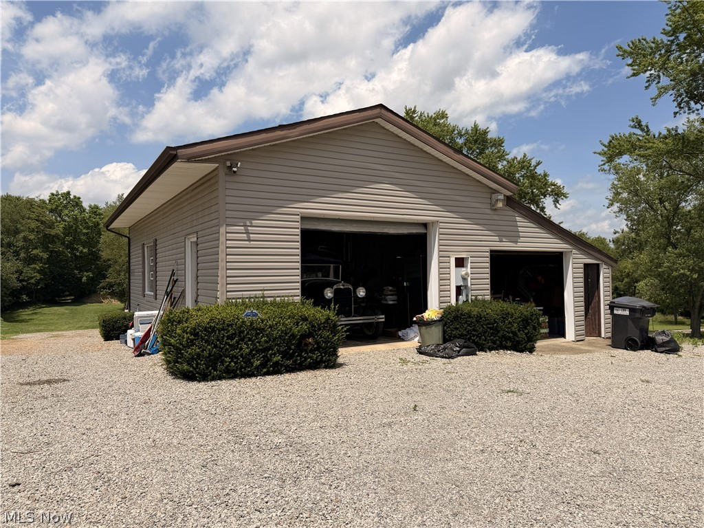 44876 State Route 517 Columbiana OH 44408