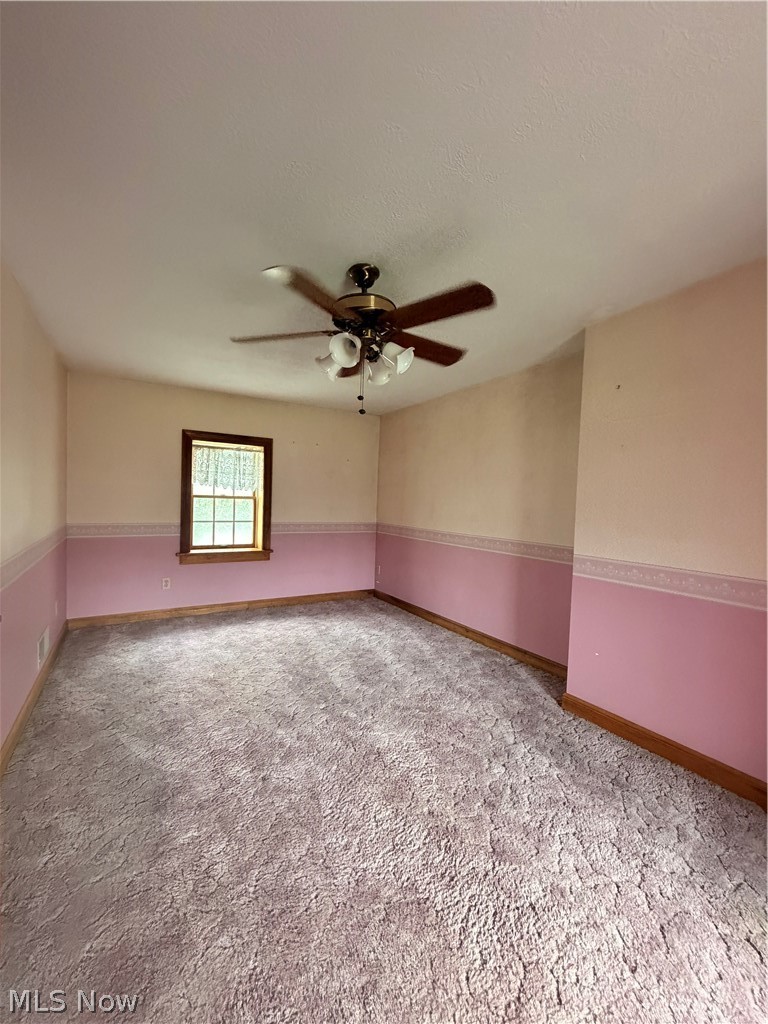 44876 State Route 517 Columbiana OH 44408