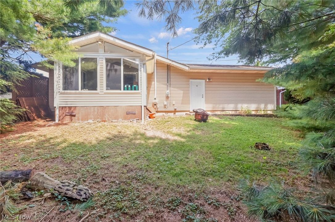 910 Marilyn Drive Wooster OH 44691