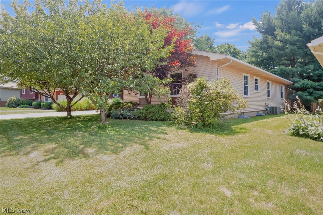 910 Marilyn Drive Wooster OH 44691