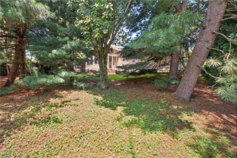 910 Marilyn Drive Wooster OH 44691