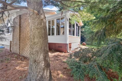 910 Marilyn Drive Wooster OH 44691