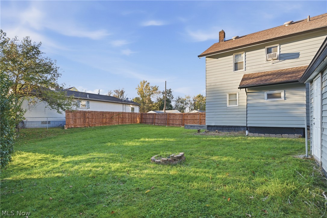 2205 Burbank Avenue Youngstown OH 44509