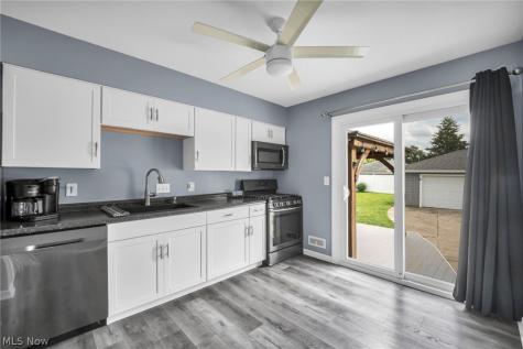14291 Gallatin Boulevard Brook Park OH 44142