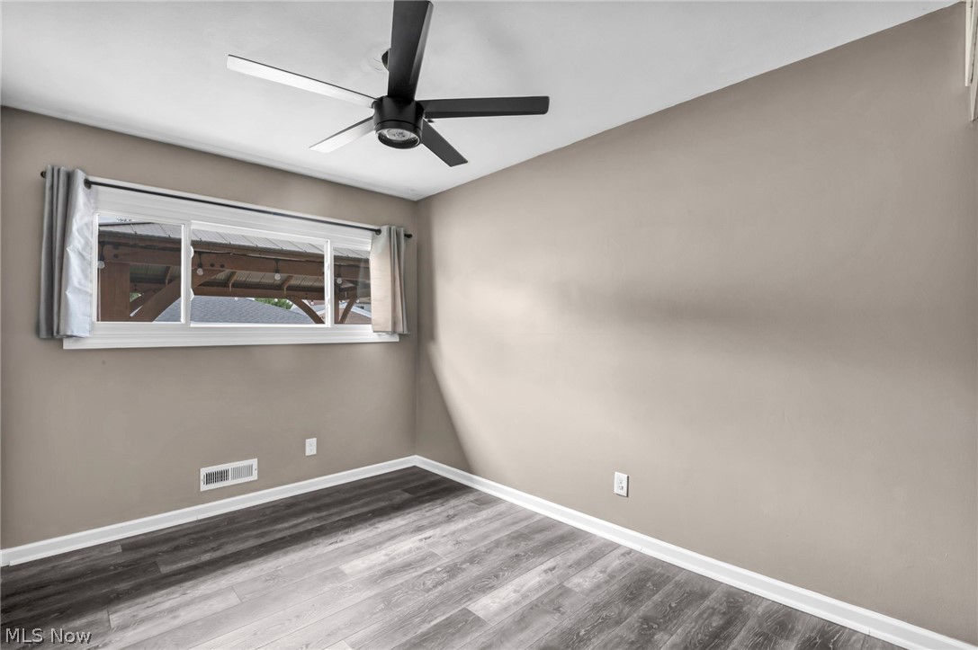 14291 Gallatin Boulevard Brook Park OH 44142