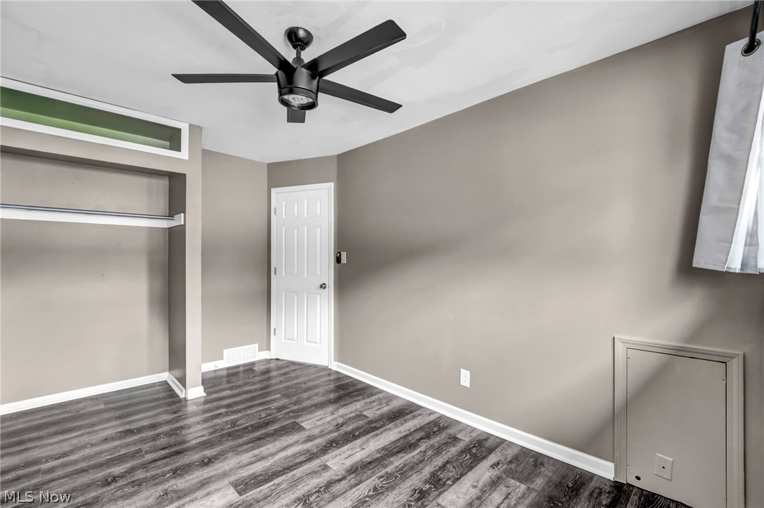 14291 Gallatin Boulevard Brook Park OH 44142