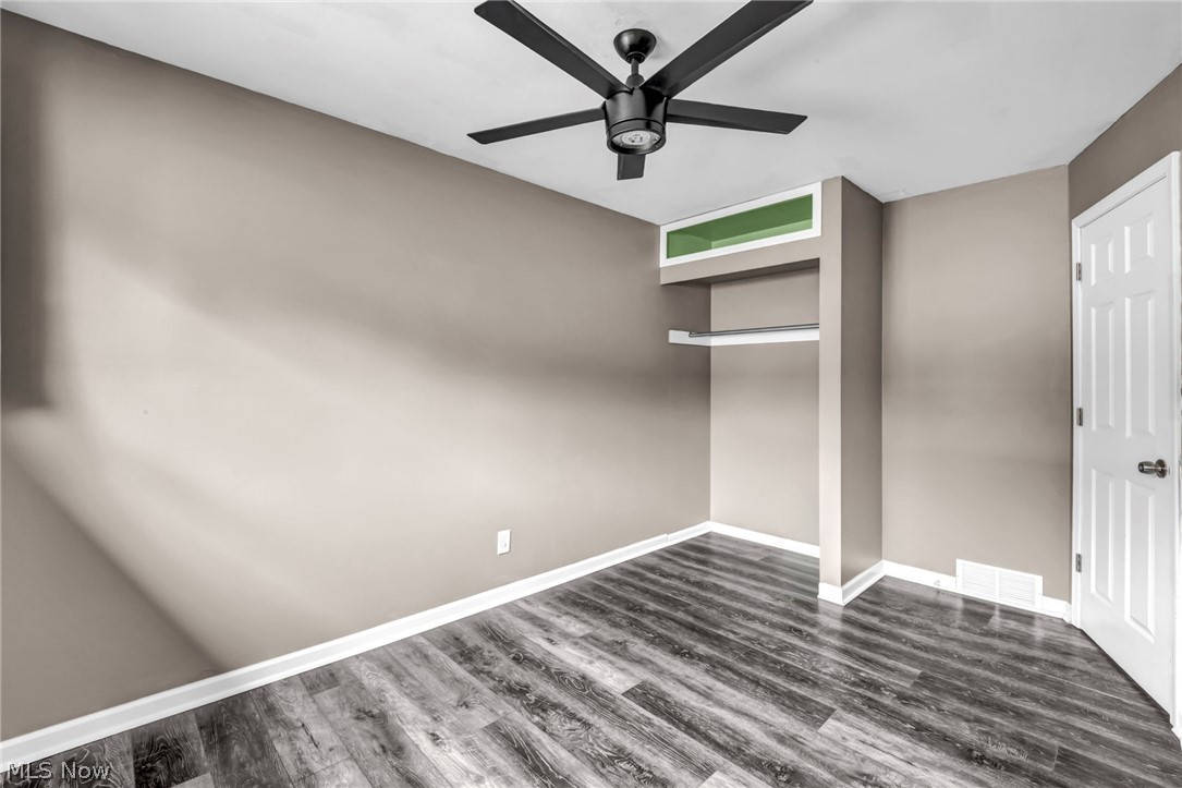 14291 Gallatin Boulevard Brook Park OH 44142