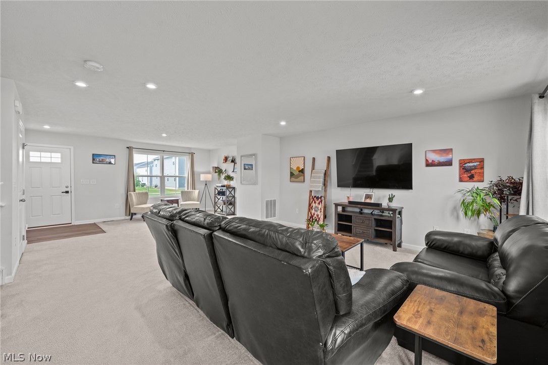 4636 Erhart Drive Lorain OH 44053